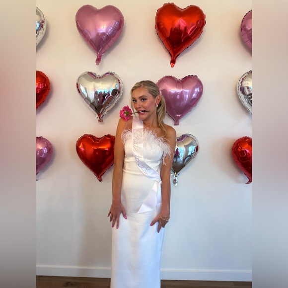 Statement midi, size 6 with some custom alterations, only worn once! - Picture 12 of 12